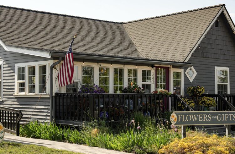 storefront with landscaping